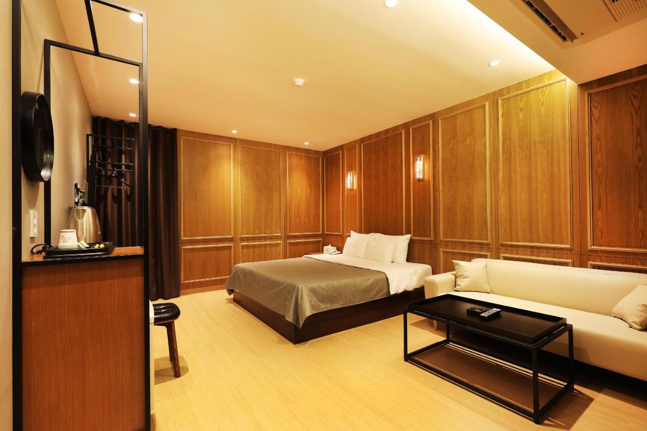 Gloria Hotel Seongnam Exterior photo